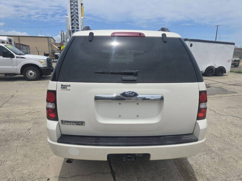 2008 Ford Explorer Limited