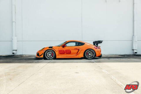 2016 Porsche Cayman GT4