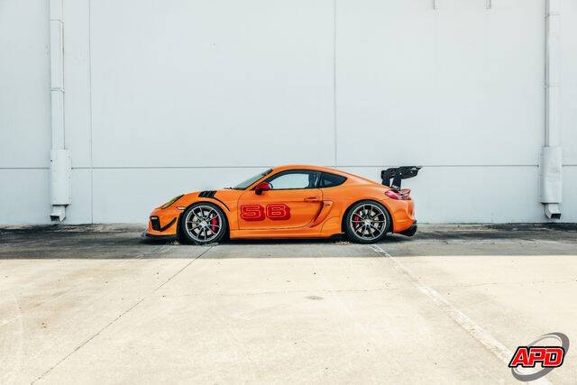 2016 Porsche Cayman GT4