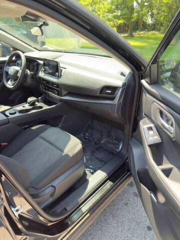 2026 Nissan Rogue SV - Photo 21