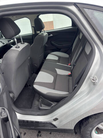2012 Ford Focus SE