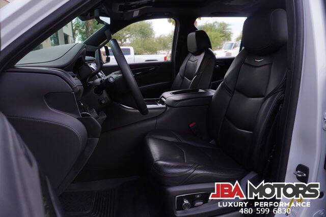 2020 Cadillac Escalade ESV Platinum