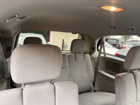 2013 Dodge Grand Caravan American Value Package