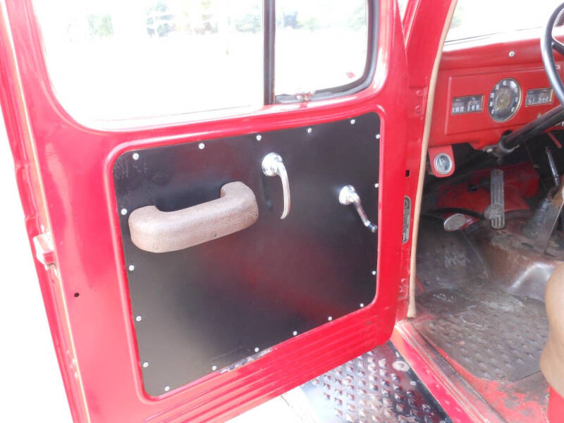 1948 Dodge Power Wagon