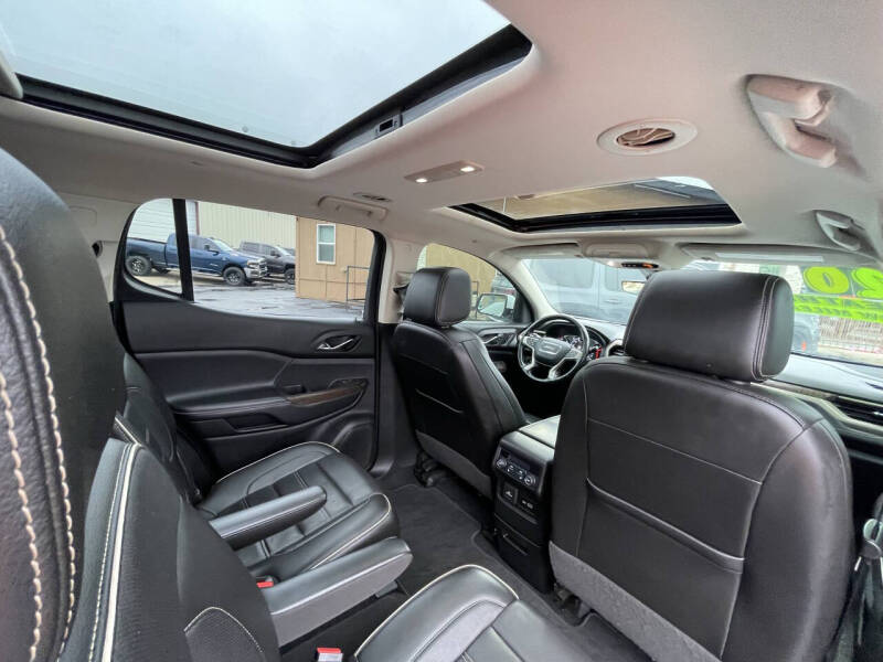 2020 GMC Acadia Denali
