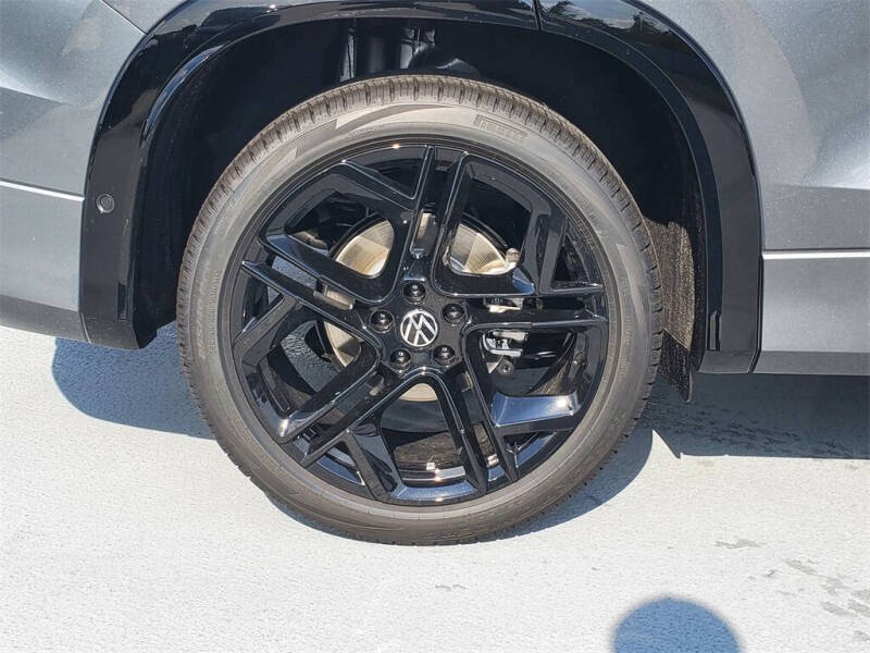 2026 Volkswagen Tiguan SE R-Line Black 4Motion