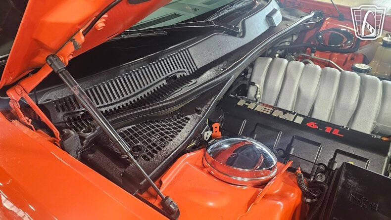 2009 Dodge Challenger SRT8