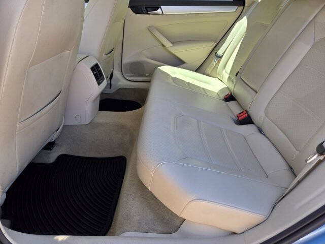 2013 Volkswagen Passat