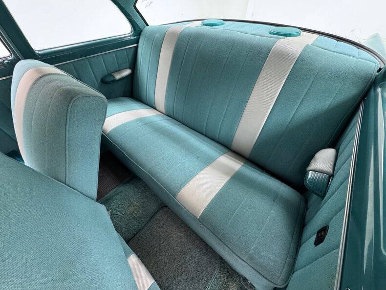 1955 Ford Deluxe