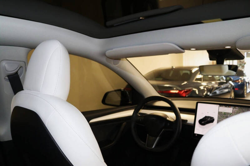 2023 Tesla Model Y Long Range