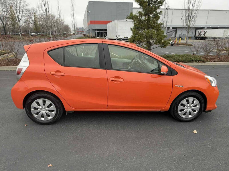 2014 Toyota Prius c One