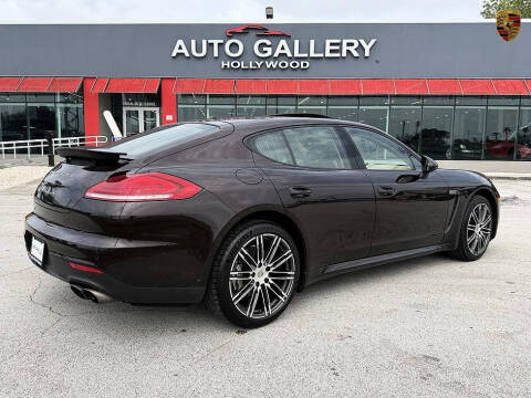 2016 Porsche Panamera