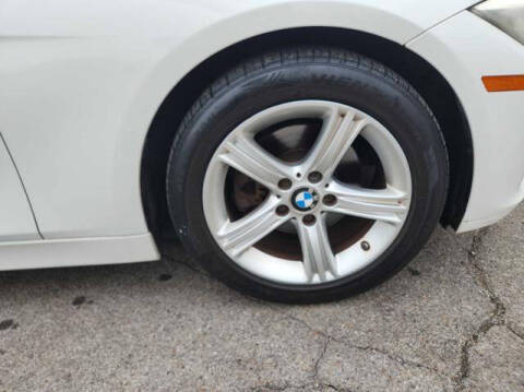 2013 BMW 3 Series 328i