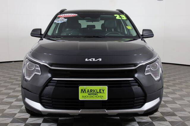 2023 Kia Niro EX