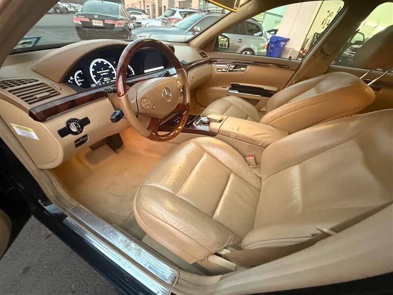 2010 Mercedes-Benz S-Class S 550 4MATIC