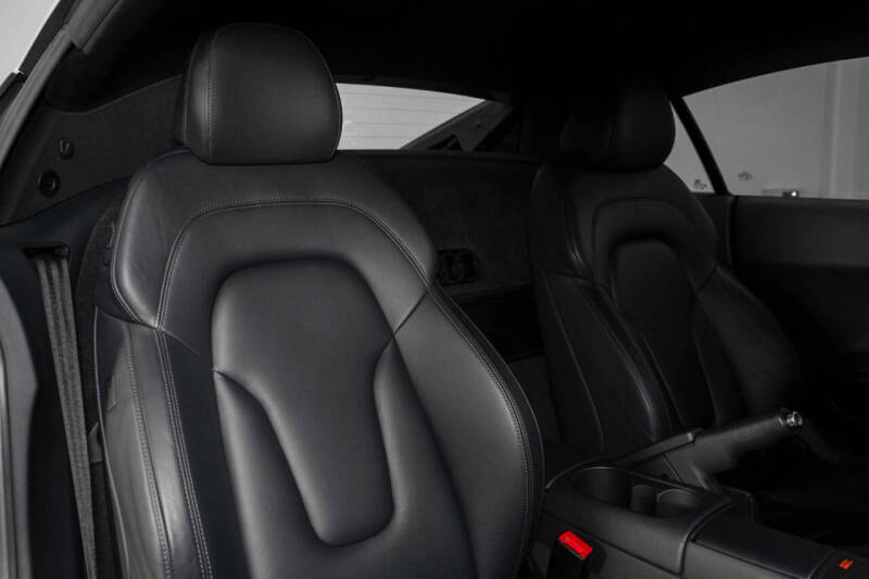 2010 Audi R8 5.2 quattro