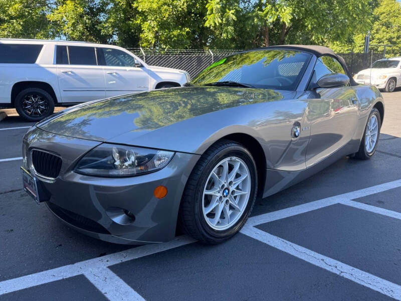 2005 BMW Z4 2.5i