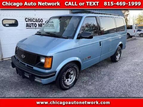 1992 Chevrolet Astro for sale at Chicago Auto Network in Mokena IL