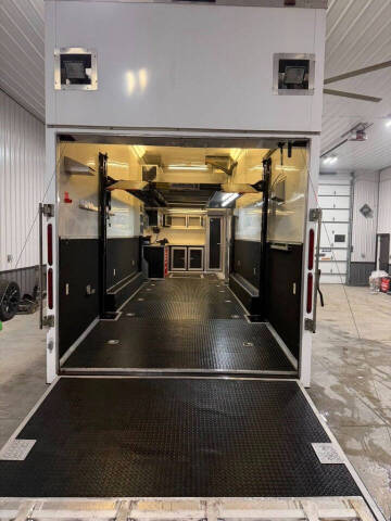 2006 Freightliner Haulmark