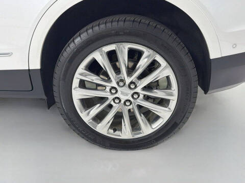 2018 Cadillac XT5 Platinum