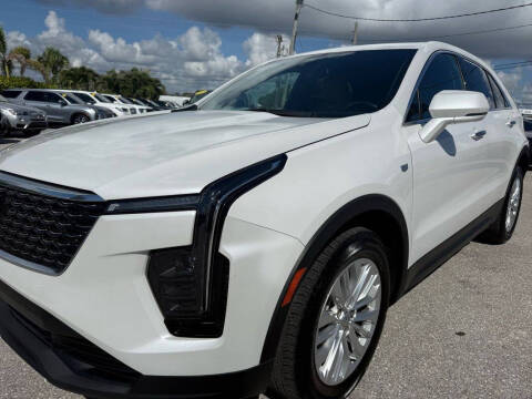 2024 Cadillac XT4 Luxury