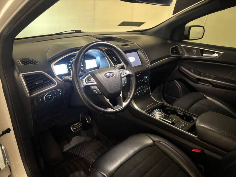 2020 Ford Edge ST Line