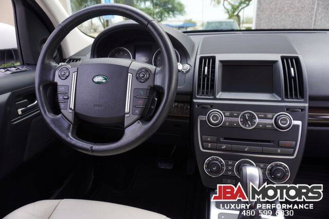 2015 Land Rover LR2 HSE LUX
