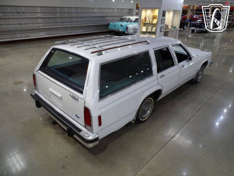 1985 Ford LTD Crown Victoria