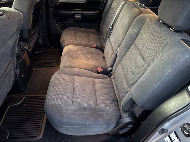 2011 Nissan Armada SV