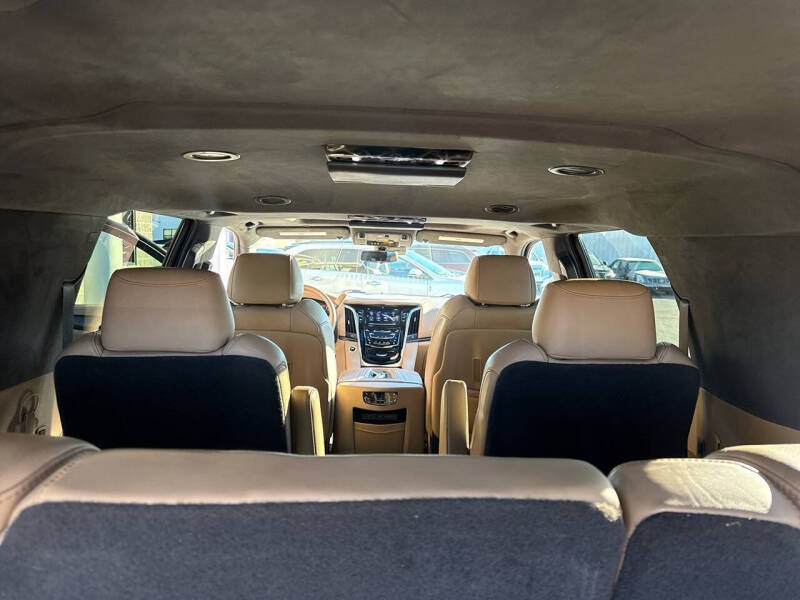 2020 Cadillac Escalade ESV Platinum