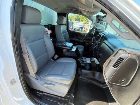 2015 Chevrolet Silverado 3500HD CC