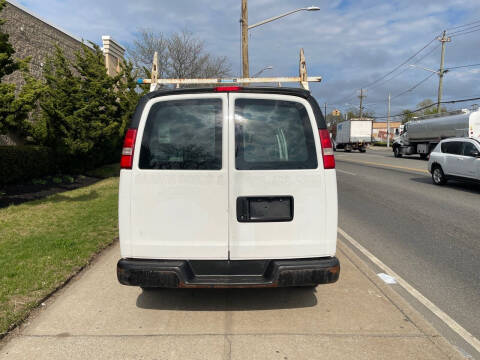 2015 Chevrolet Express 2500