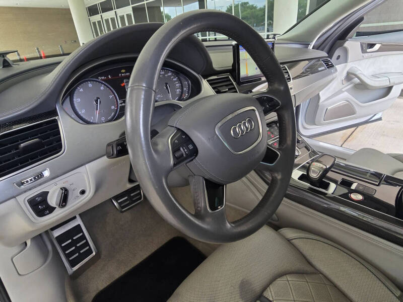 2014 Audi S8 4.0T quattro