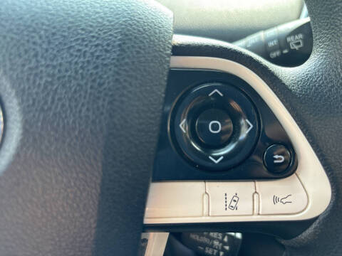 2018 Toyota Prius Two