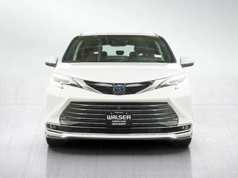 2021 Toyota Sienna Platinum 7-Passenger