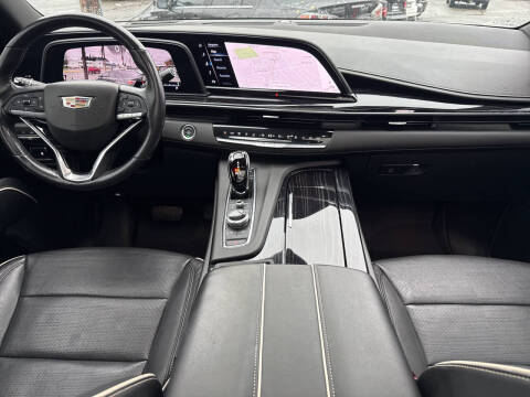 2021 Cadillac Escalade Sport