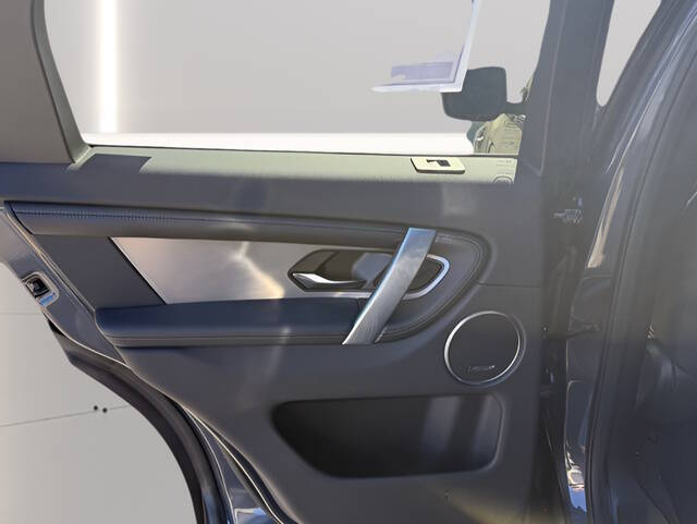 2025 Land Rover Discovery Sport P250 Dynamic SE