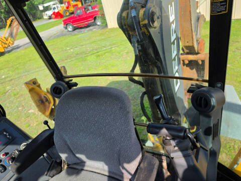2015 John Deere 410K
