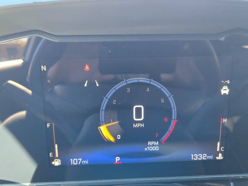 2025 Chevrolet Trax RS