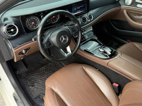 2017 Mercedes-Benz E-Class E 300