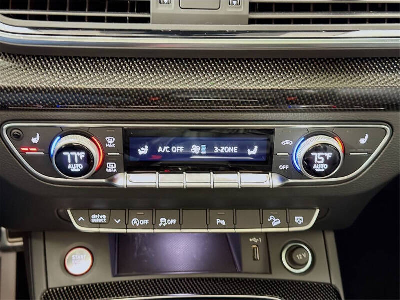 2022 Audi SQ5 3.0T quattro Premium