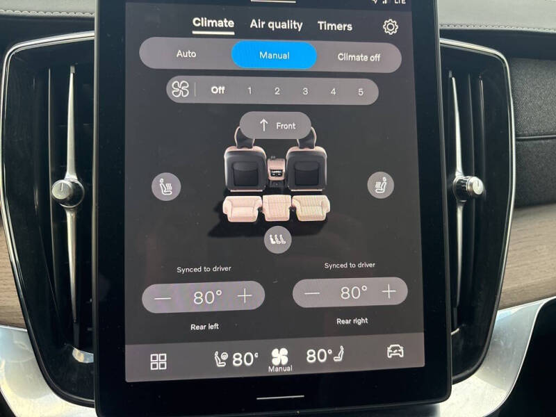 2025 Volvo XC90 B6 Plus Bright Theme 7P