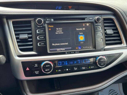 2017 Toyota Highlander LE Plus