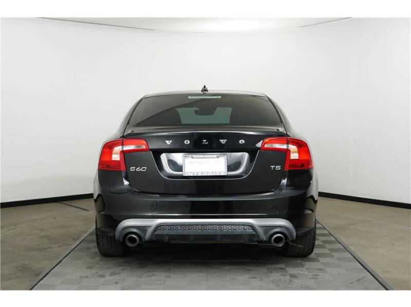 2018 Volvo S60 T5 Dynamic