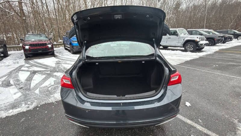 2021 Chevrolet Malibu RS