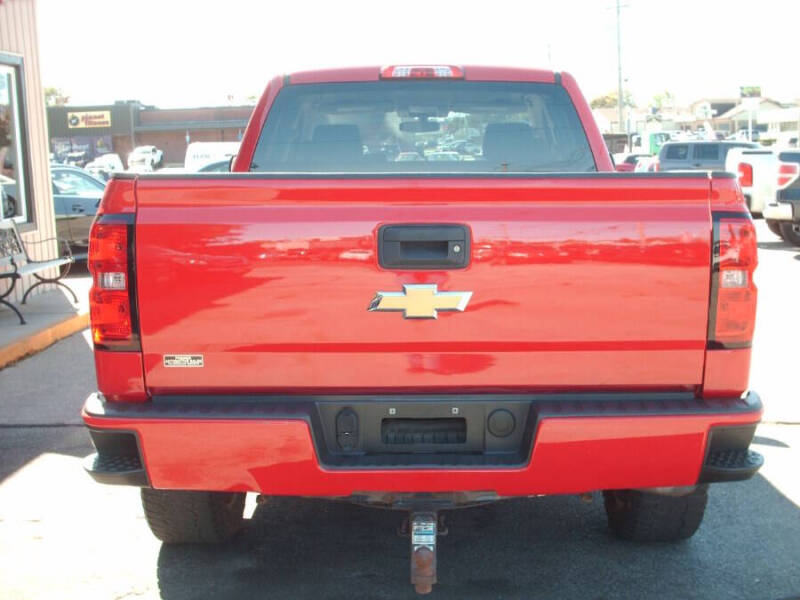 2017 Chevrolet Silverado 1500 Custom