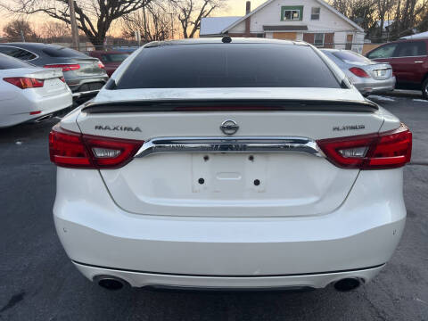 2018 Nissan Maxima Platinum