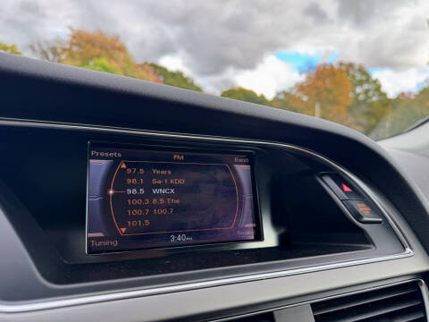 2013 Audi A4 2.0T quattro Premium Plus