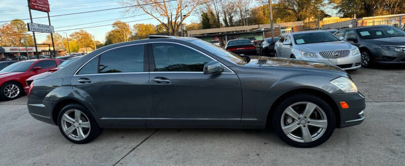 2010 Mercedes-Benz S-Class S550 photo 6