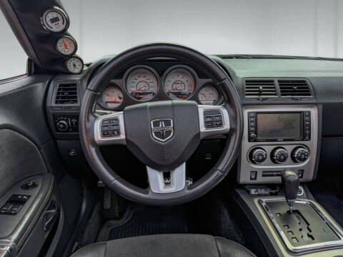 2011 Dodge Challenger SRT8 392